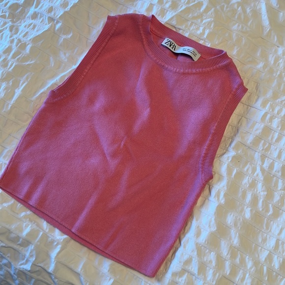 Zara pink knit crop top - Picture 3 of 3